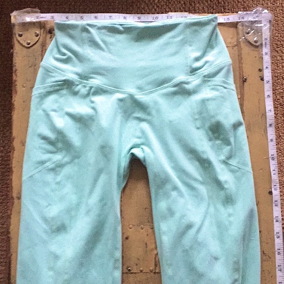 TYC MINT HIGH WAIST 7/8 LENGTH WORKOUT LEGGINGS XS - Picture 14 of 16